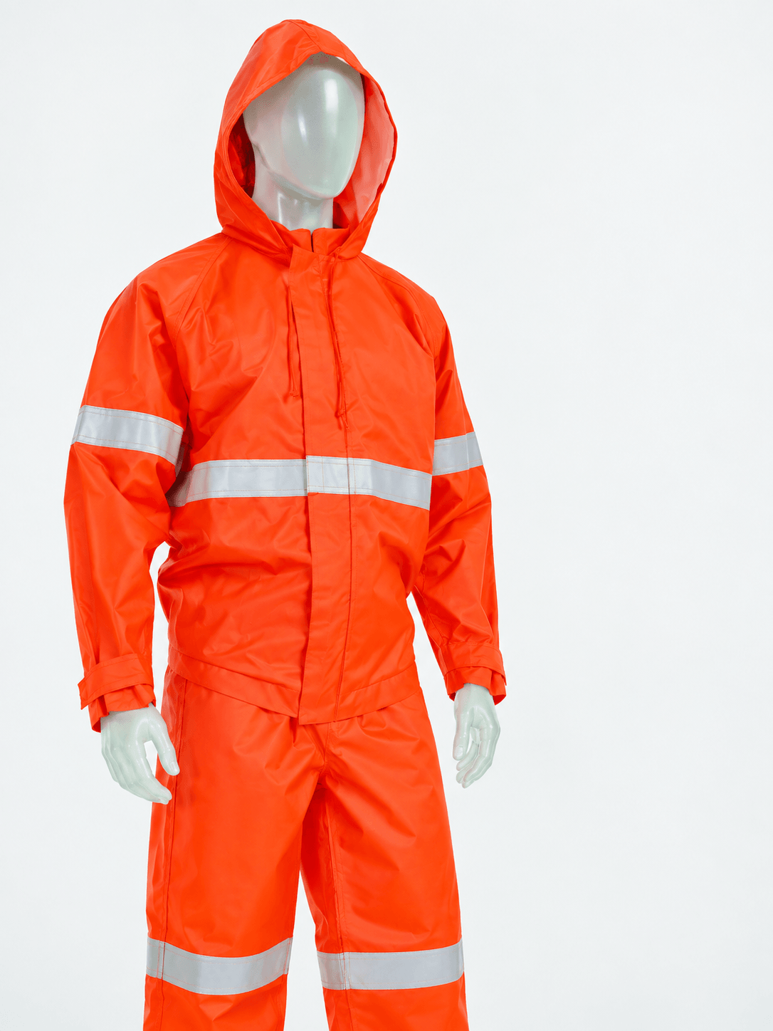 Conjunto impermeável Storm Wear em manequim neutro